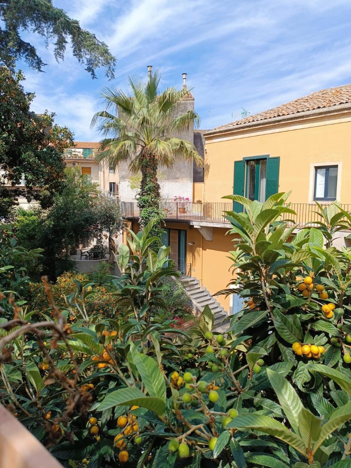 La Corte Dei Nespoli Acireale Eksteriør bilde